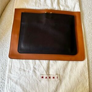 RARE Marni leather clutch